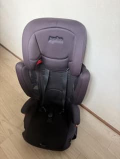 Apricaエアグルーヴ プラス93487 ジュニアシート チャイルドシート美品