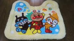 ★タツノオトシゴちゃん様専用★アンパンマン トイレマットのサムネイル