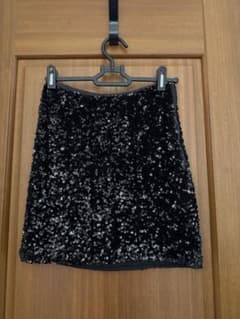 H&M スパンコール ミニスカート ブラックのサムネイル