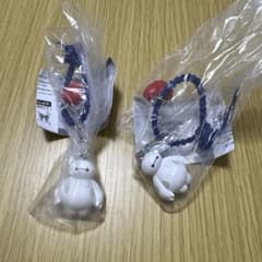 ディズニーキャラクター　カラフルマルチチャーム　ベイマックス　２個のサムネイル