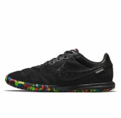 サッカートレーニングシューズ ナイキ 25.5のサムネイル
