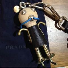 PRADA プラダ キーチャーム ロボットのサムネイル