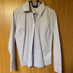 BRIC HOUSEかわいいパープルアクセントシャツのサムネイル