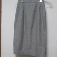 gray夏用、清楚感！膝丈スカートのサムネイル