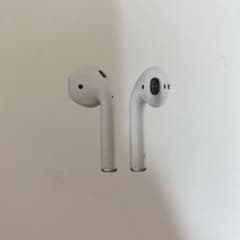 Apple AirPods 第1世代のサムネイル