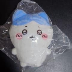 ちいかわ　おすわりぬいぐるみ1 ハチワレのサムネイル