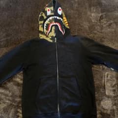A BATHING APE エイプ シャークパーカーのサムネイル