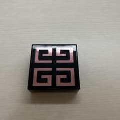 GIVENCHY PRISME AGAIN ! 07 CRAZY PINKのサムネイル