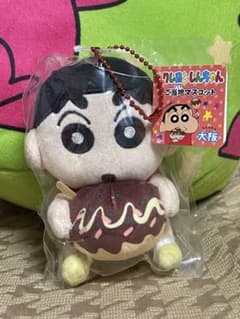 クレヨンしんちゃん ご当地マスコット 大阪 ぬいぐるみ - メルカリ