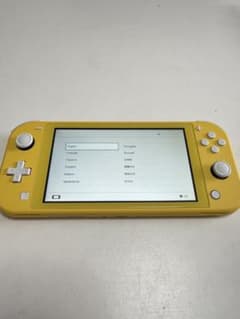 Nintendo Switch Lite イエロー本体+ACアダプター+箱のサムネイル