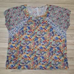 SUNAO KUWAHARA リバティ プリント Tシャツのサムネイル