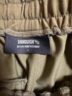 VANQUISH ハーフパンツ オリーブ Lサイズのサムネイル