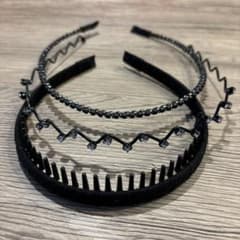 SALE‼️3個売り‼️コーム付きカチューシャ　発表会/パーティー/舞台のサムネイル