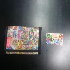 MARVELの折り畳み式の財布のサムネイル