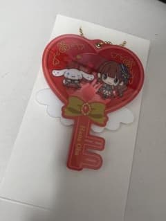 シナモロール　=LOVE アクリルキーホルダー 大場花菜　ファミマコラボのサムネイル