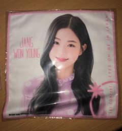 IZ*ONE  ウォニョン  グッズのサムネイル