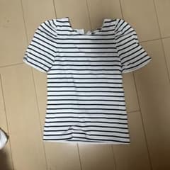 ボーダー柄 パフスリーブ 半袖Tシャツ バックレースアップのサムネイル