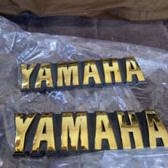 YAMAHA エンブレム　ゴールド　xjr400のサムネイル