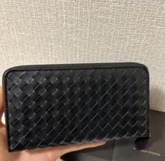 土日限定!BOTTEGA VENETA 財布レザーブラックファスナー長財布のサムネイル