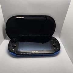 PS Vita 本体 ブルー/ブラック PCH-2000 ケース付き 初期化済み - メルカリ