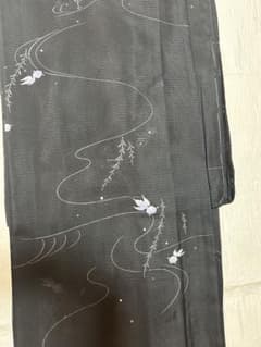 夏の洗える着物　黒金魚のサムネイル