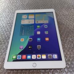 iPad 第7世代 　MW752J/A 　内側に歪みあり　管理ナンバー3399 yuki様専用 MW752J/A 内側に歪みあり 管理ナンバー3399 - メルカリ