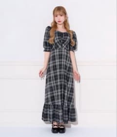apres jour パフスリーブティアードワンピース 6/9まで - メルカリ