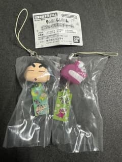 Crayon Shin-chan Swinging Face Mini Charms (2 types)