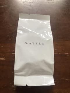 ホコニコWATTLEクッションファンデーションのサムネイル