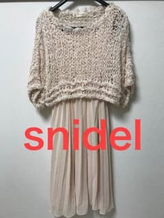 最終お値下げ‼︎snidelワンピースのサムネイル