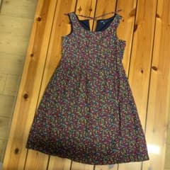 花柄ワンピース女の子140cmのサムネイル