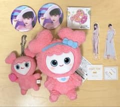 TWICE LOVELYS MOVELY モモ　グッズセット