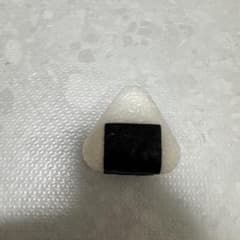 ミニチュア おにぎり リングケース ガチャのサムネイル