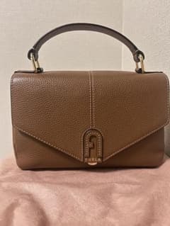 美品】FURLA フルラ ダフネ ショルダーバッグ ハンドバッグ レザー 茶 