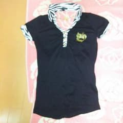 スキニーリップTシャツのサムネイル