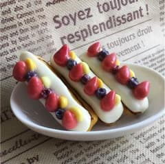 ♡フルーツケーキストラップ♡のサムネイル
