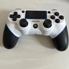 PS4 ワイヤレスコントローラー 500mAhのサムネイル