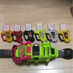 仮面ライダー エグゼイド ベルトのサムネイル