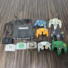 【本体ジャンク】Nintendo64 本体・ソフト3本・コントローラー6個セットのサムネイル