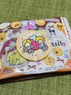 サンリオ 刺繍缶バッジ パティ&ジミーのサムネイル