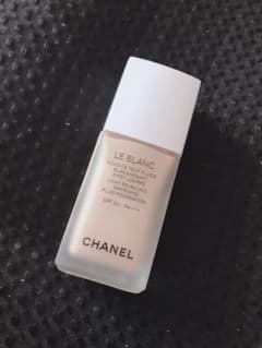 CHANEL フリュイド ルミエール ファンデーションのサムネイル