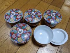 【値下げ】有田焼 哲山 花柄 陶器 湯飲み 5個セットのサムネイル