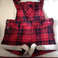 赤チェックのサロペットショートパンツのサムネイル