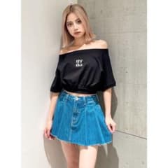 GYDA エンボスオフィショルトップスのサムネイル