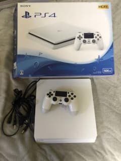 PlayStation®4 グレイシャー・ホワイト 500GB CUH-210…のサムネイル