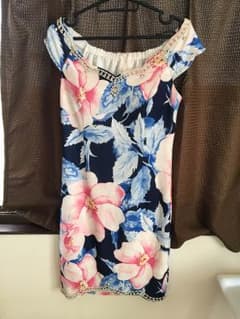 キャバドレスのサムネイル
