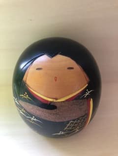 関口東亜作　可愛いこけしのサムネイル