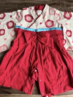 赤と白の花柄着物風ベビー服のサムネイル