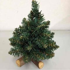 気の早い卓上型ツリー☃のサムネイル