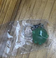 たまごっち めじるしアクセサリー くちぱっちのサムネイル